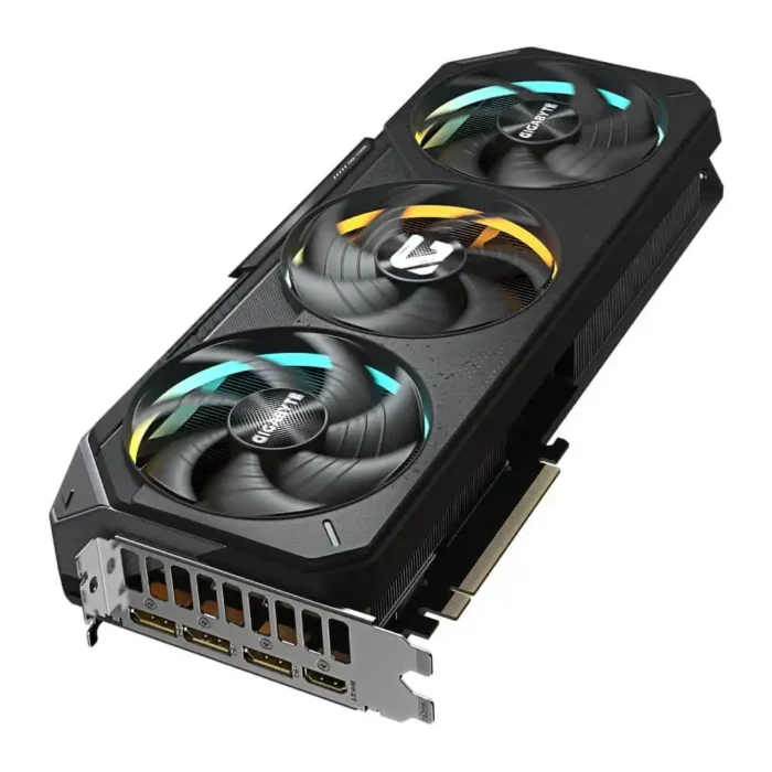 Graficka karta Gigabyte GeForce RTX 5070 GAMING OC  GDDR7 12GB 192bit 3xDP/HDMI - Image 4