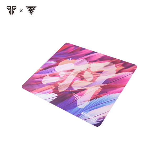 Podloga za mis Fantech MST491P Holographic Strikepad PRO crvena
